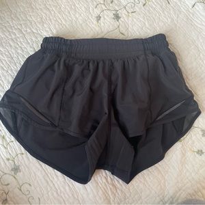 lululemon Hotty Hot Black Shorts